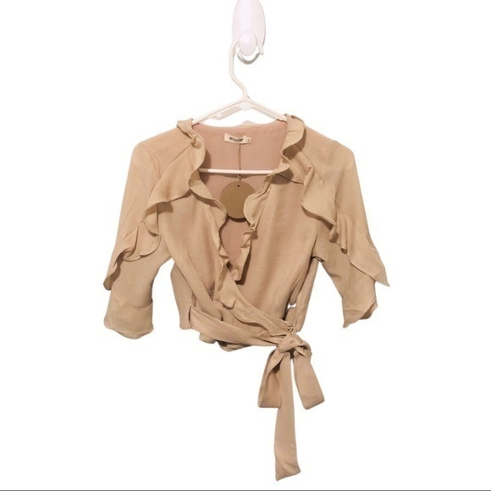 NWT Essue Ruffle Wrap Crop Top